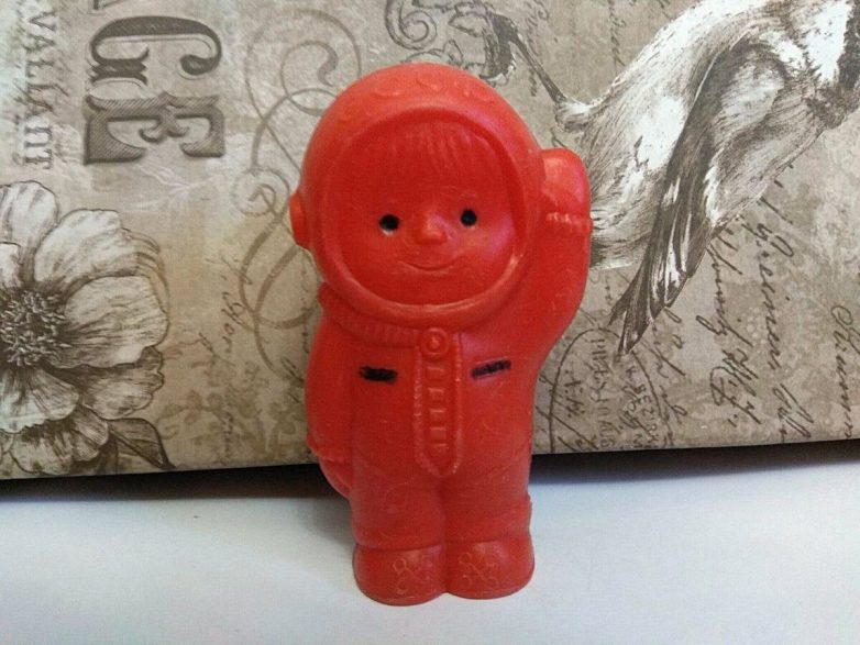 «Пластиковые советские игрушки страшные»: докажу с примерами, что это не так