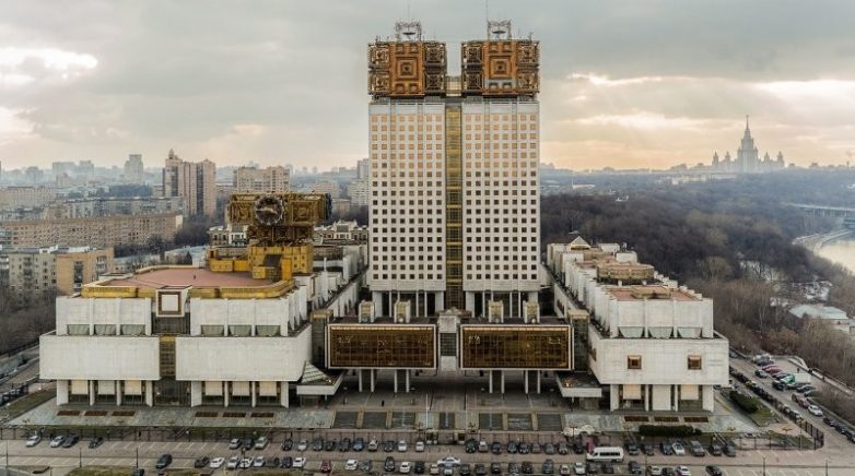 Эти памятники модернизму времен СССР до сих пор будоражат воображение
