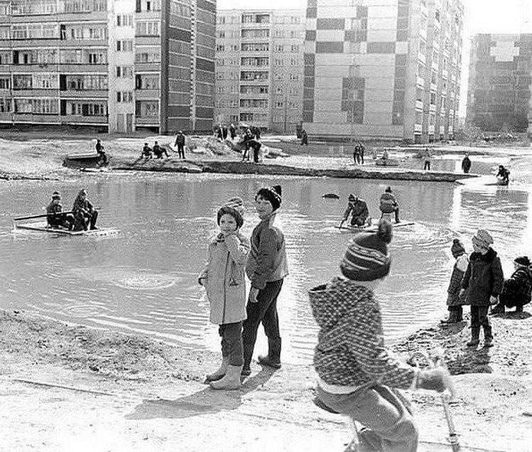 Ностальгия по советской жизни в классных ретро-снимков
