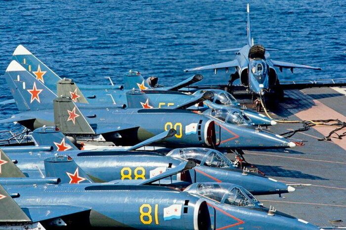 Почему советский самолёт Як-38 прозвали «Голубем мира»