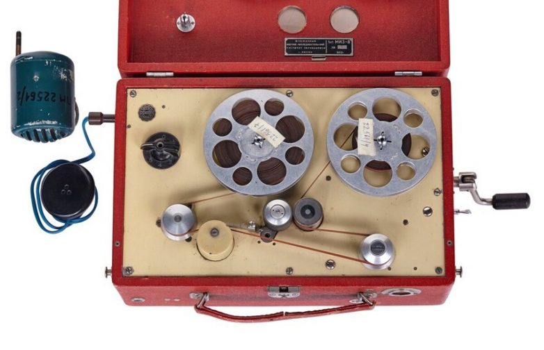 Этот первый советский «диктофон» весил 6 кг