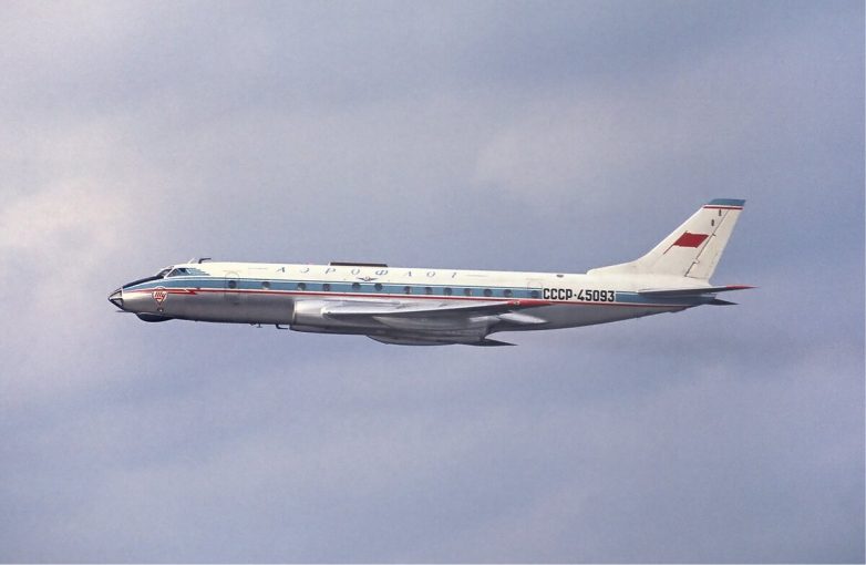 Как Ту-124 с пассажирами сел прямо на Неву