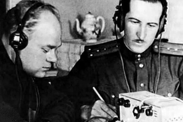 Как фашистов убедили сбрасывать диверсантов прямо в руки советских спецслужб?