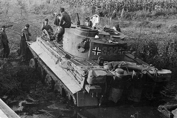 Как советские пленные угнали танк у немцев и понеслись к линии фронта