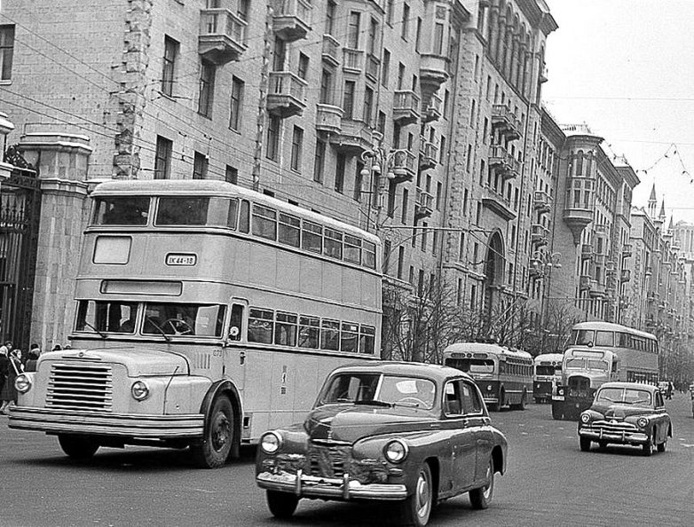 На этих иностранных автобусах ездили в Советском Союзе