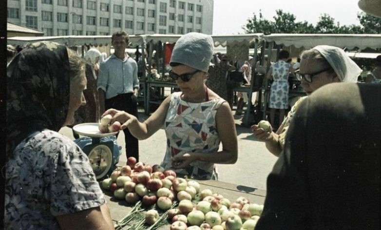 Советские люди в солнцезащитных очках