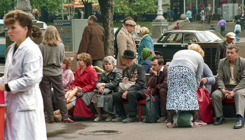 Советская жизнь в 80-е годы