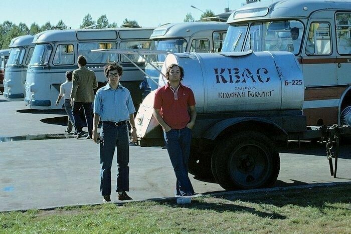 Очередная подборка душевных фотографий времён СССР