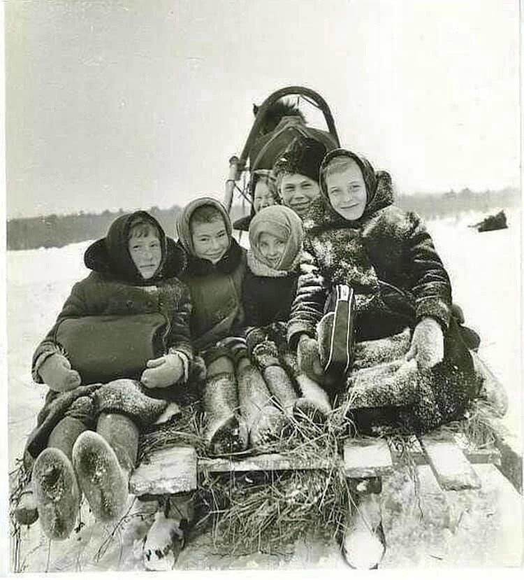 Ещё одна подборка душевных фотографий времён СССР