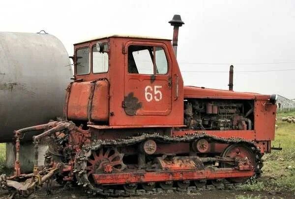 Самый быстрый из всех тракторов СССР