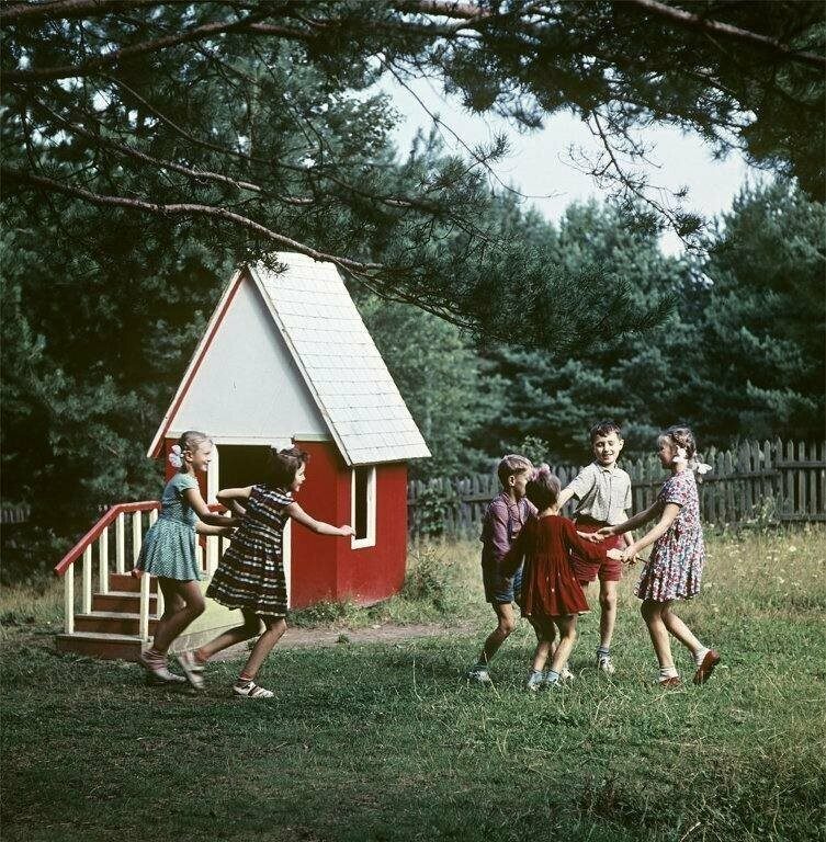 Ещё одна подборка душевных фотографий времён СССР