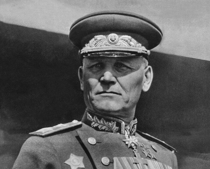 Почему полководцы Жуков и Конев рассорились после войны
