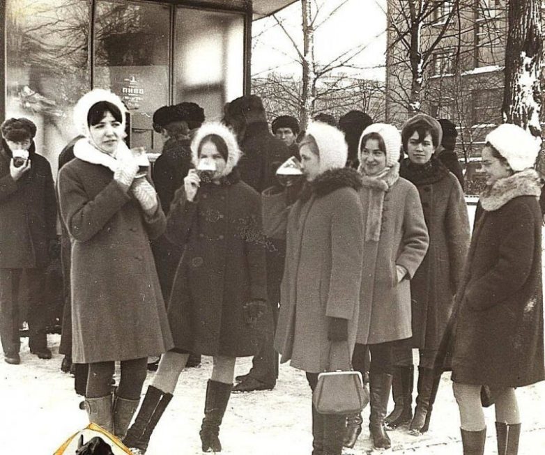 Ещё одна подборка фотографий времён СССР