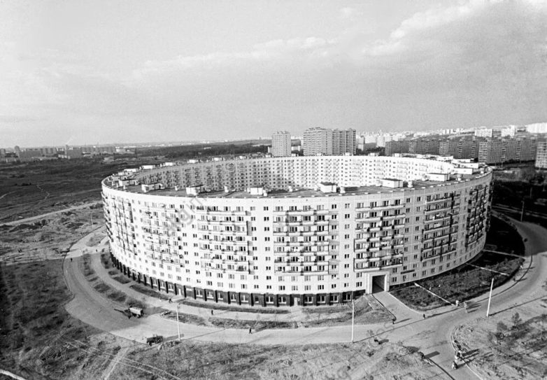Почему в Советском Союзе перестали строить необычные дома кольца