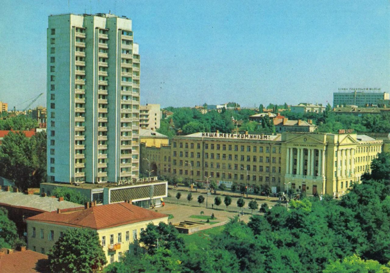 Ещё одна подборка фотографий времён СССР
