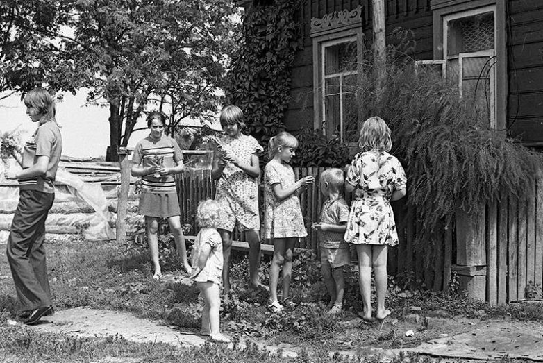 Ещё одна подборка душевных фотографий времён СССР