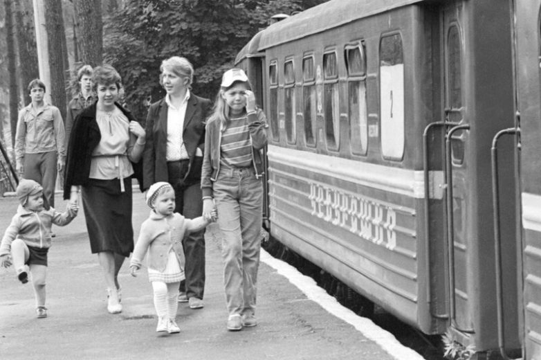 Ещё одна подборка душевных фотографий времён СССР