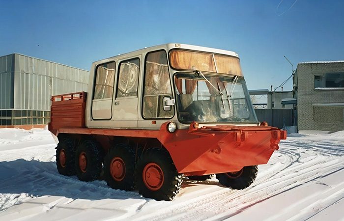 Зачем в СССР строили автобусы на шасси БТР