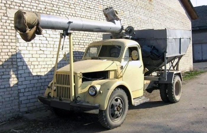 Для чего построили ГАЗ-51 с огромной трубой на крыше