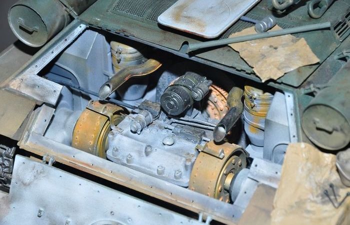 Чем танк Т-34-85 отличался от Т-34