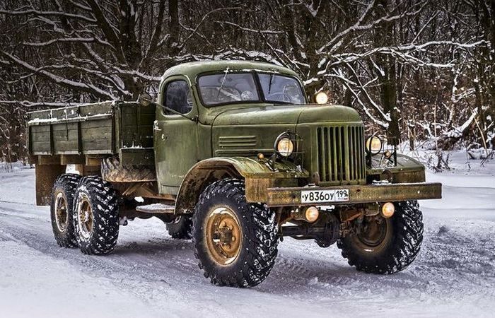 За что советские водители любили и ненавидели легендарный ЗиЛ-157