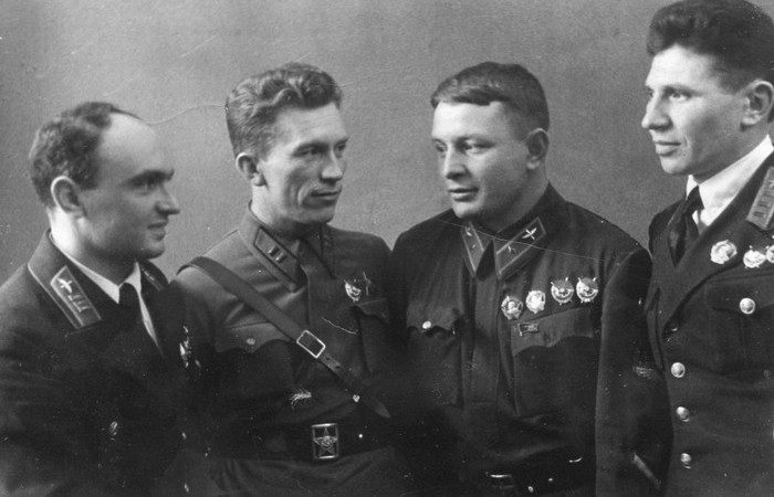 Почему Як-1 и другие советские самолёты были сделаны из фанеры