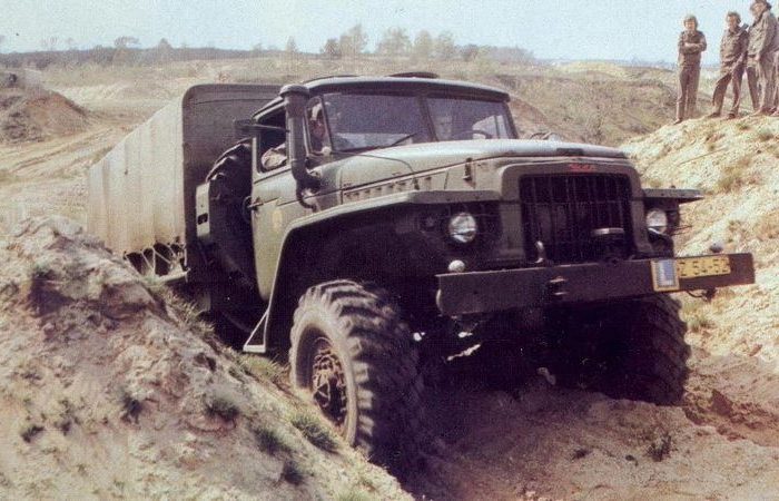 Недостатки Урала-375, с которыми не могли мириться даже его любители