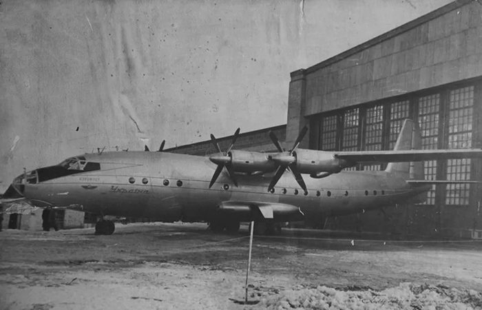 Почему успешный советский лайнер порезали на металлолом