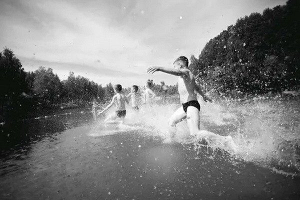 Как проводили лето советские дети