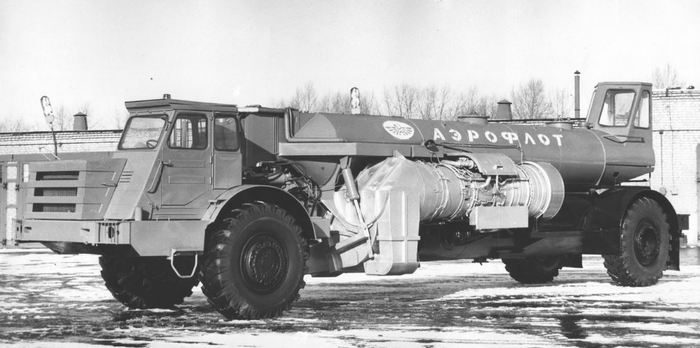 Какие советские автомобили использовали реактивную тягу