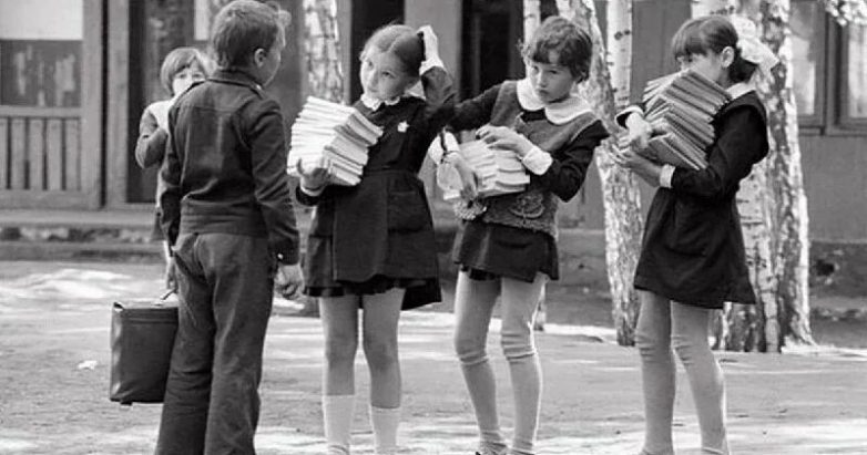 Будни советских школьников