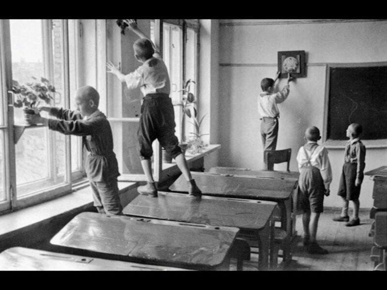 Будни советских школьников