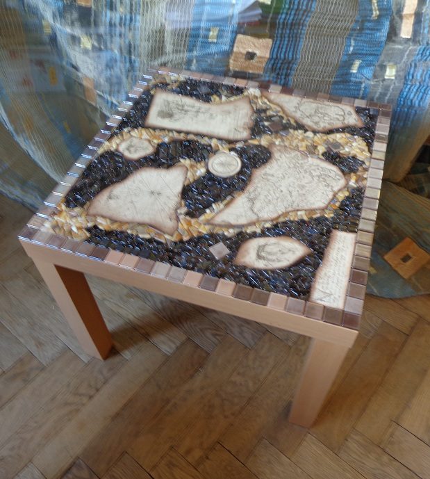 Мозаичный столик «Остров сокровищ»