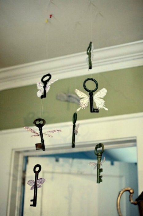 17 потрясающих идей декора с использованием старых ключей