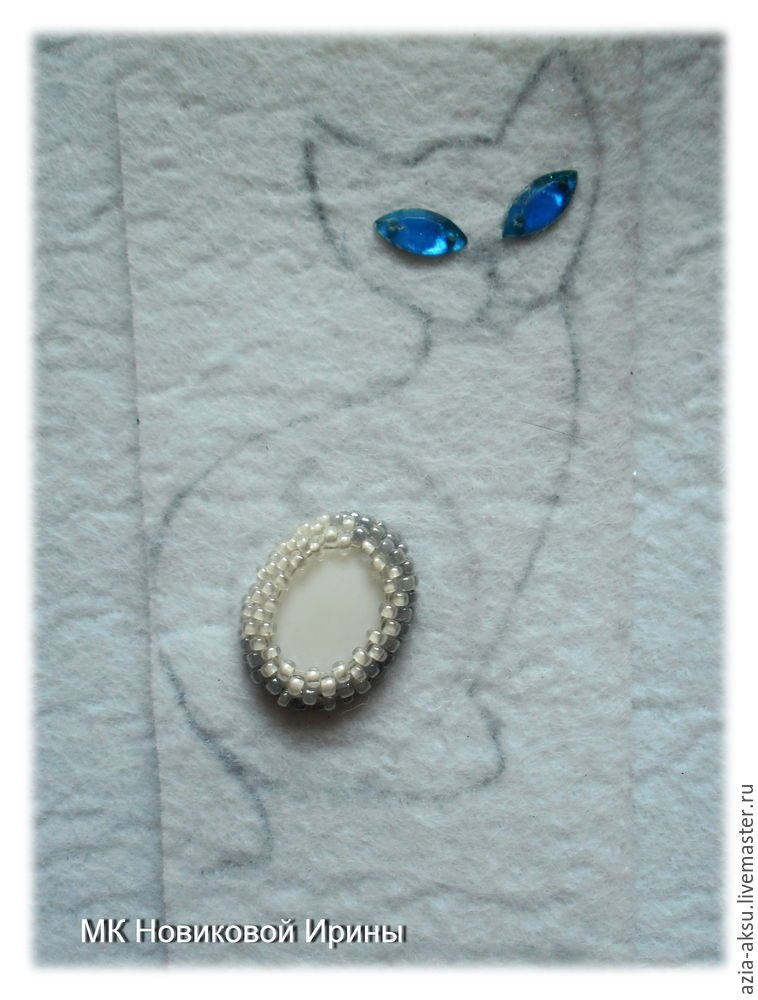 Вышиваем бисером голубоглазую сиамскую кошечку