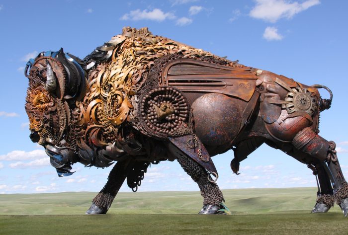 Потрясающие скульптуры из металлолома от Джона Лопеса