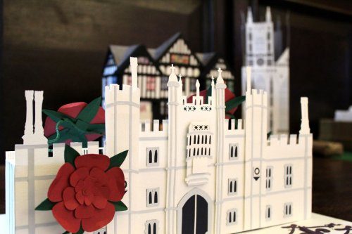 Копии лондонских достопримечательностей от художников из коллектива Paper Artist Collective