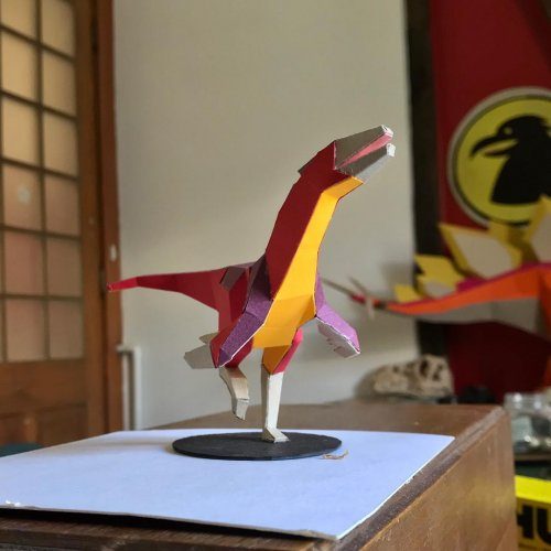 Бумажные скульптуры динозавров от Себы Нараньо