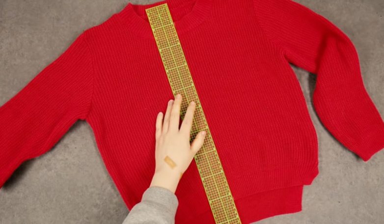 Интересная переделка старого свитера