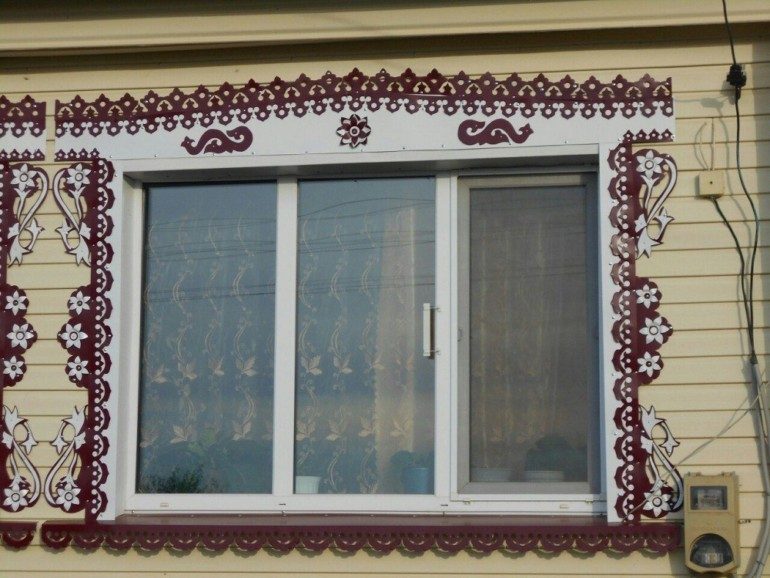 Резные наличники на окна из металла