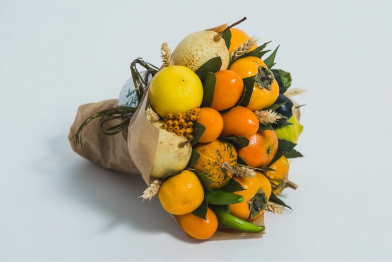 Съедобный букет из фруктов своими руками