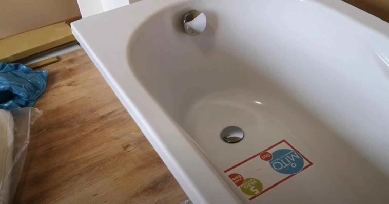 Как самостоятельно установить акриловую ванну в квартире
