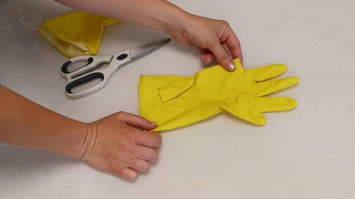 Вторая жизнь резиновых перчаток