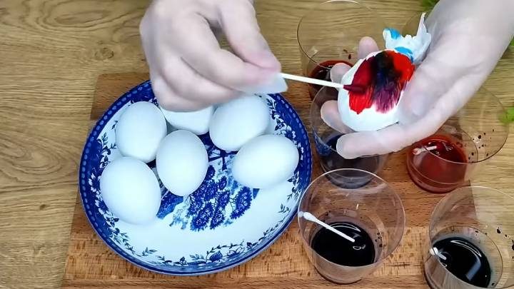 Быстрое окрашивание яиц к Пасхе