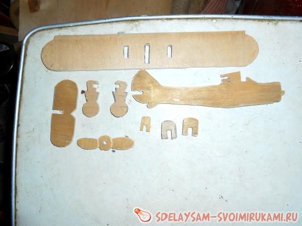 Самолёт Як-12 своими руками