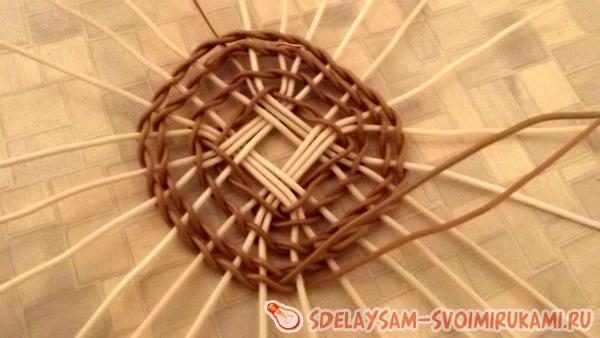 Изготовление сухарницы из проволоки