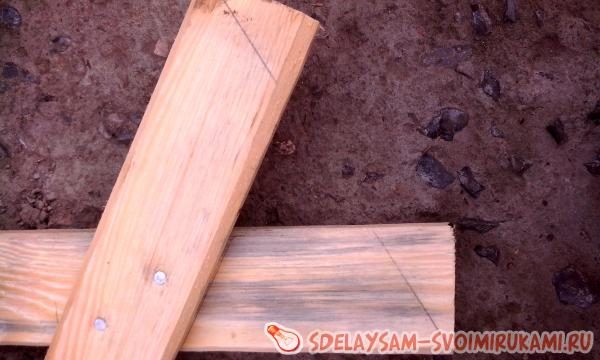Мастерим садовый столик из штакетника
