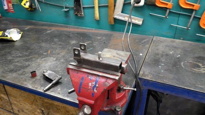 Мастерим мотосамокат из велосипеда и двигателя мотокосы