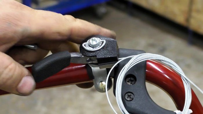 Мастерим мотосамокат из велосипеда и двигателя мотокосы