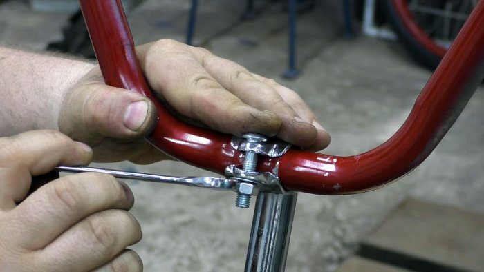 Мастерим мотосамокат из велосипеда и двигателя мотокосы